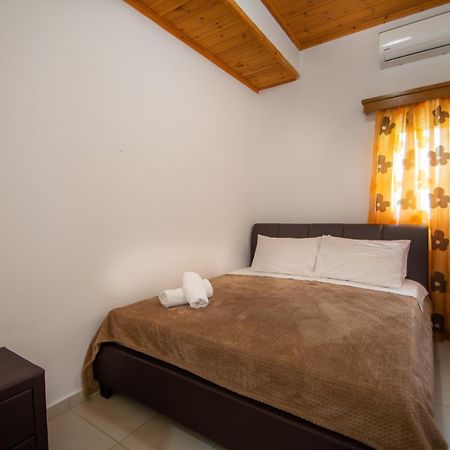 Family Private Homes & Sea View Lithakia  Dış mekan fotoğraf